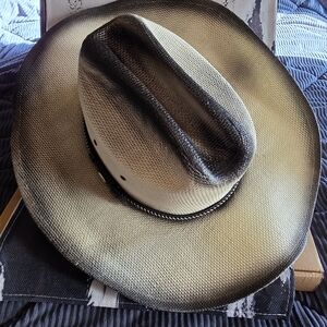 Classic Black and Tan Cowboy Hat